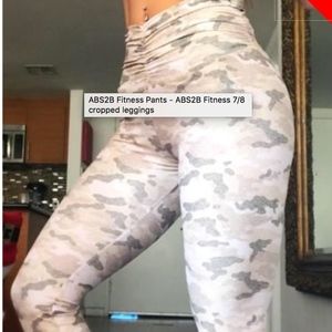 ABS2B Fitness Naked Camo 7/8 cropped leggings